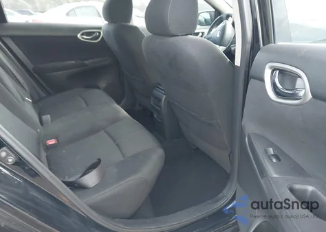 2014 Nissan Sentra Sr z USA, uszkodzony, nr VIN 3N1AB7AP2EY221196